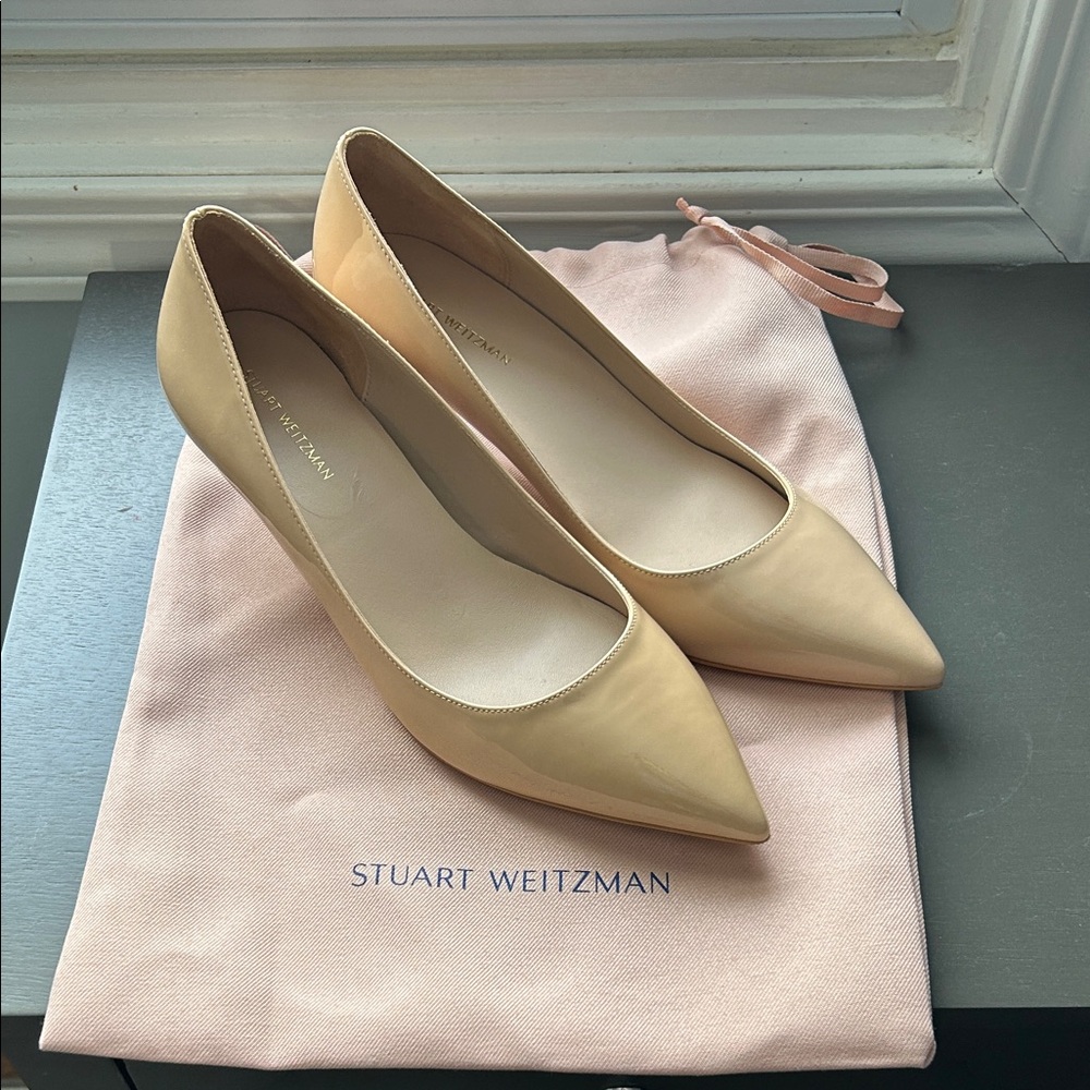 Stuart Weitzman Women's Tan Heels